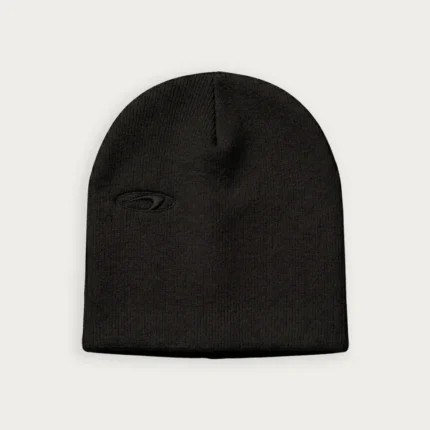 BLACK KNIT BEANIE